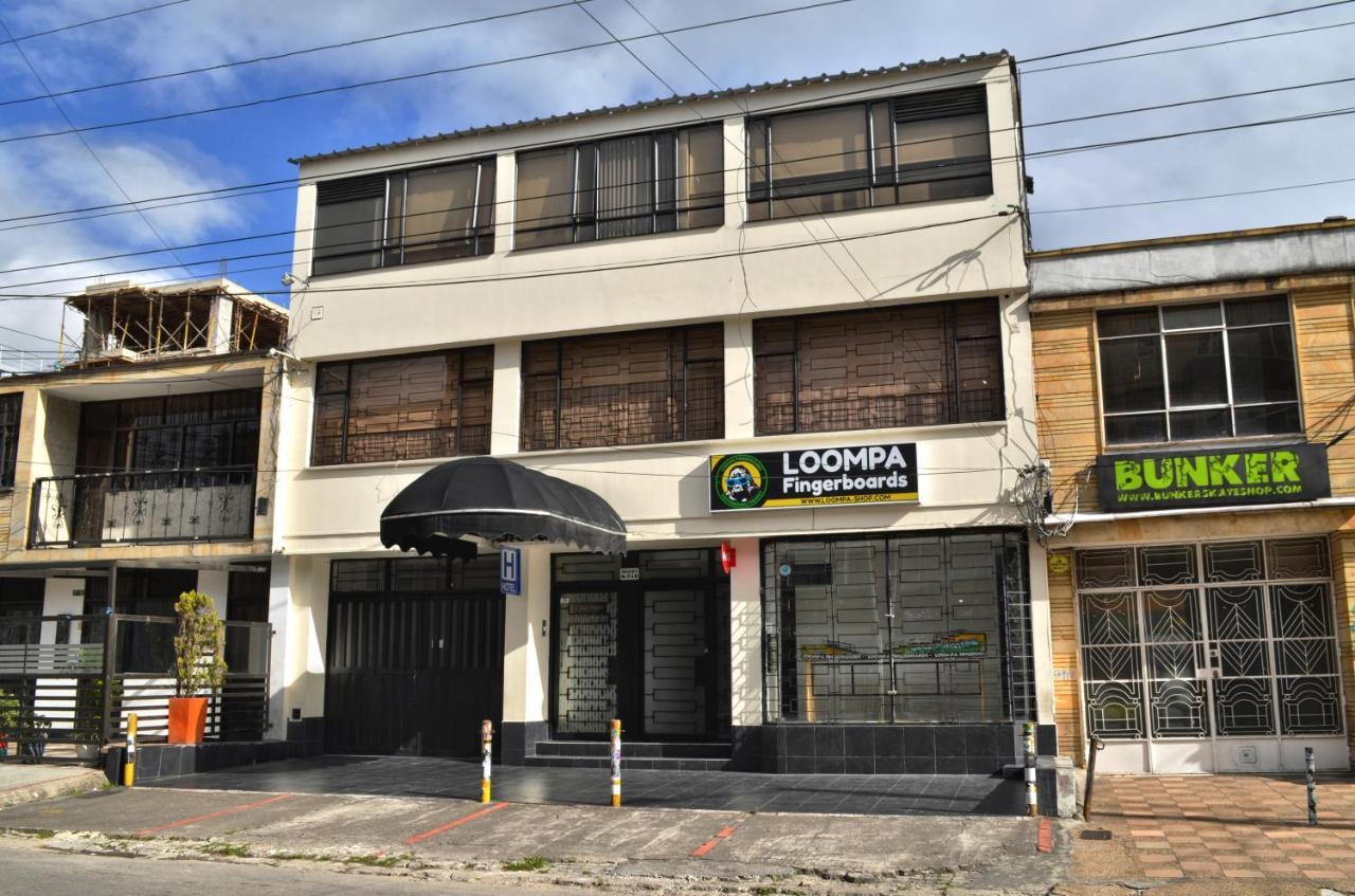 Hotel Alojate In Bogotá Kültér fotó