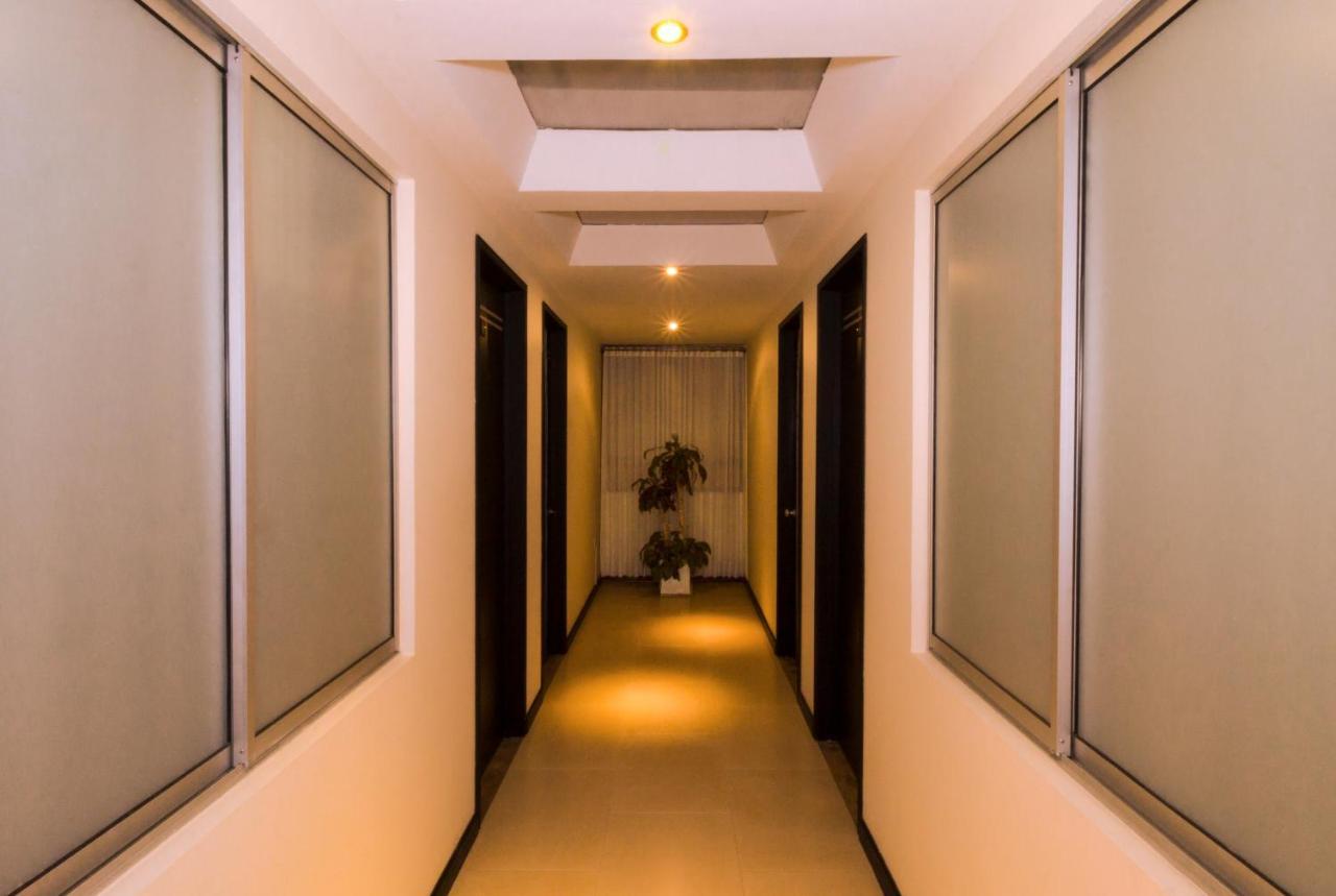 Hotel Alojate In Bogotá Kültér fotó